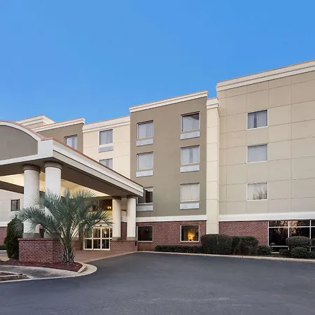 Comfort Suites Forsyth Near I-75-3